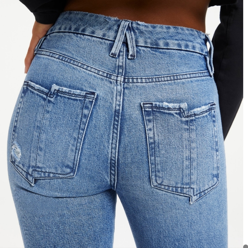 Good American NWT Straight Split  Pocket Size 4/27